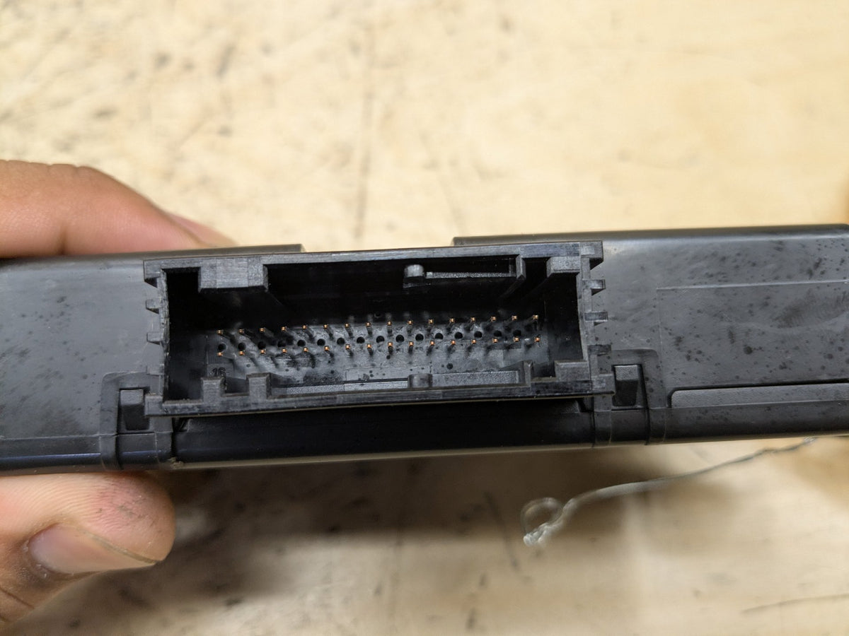 2012-2018 Audi A6 C7 Gateway Module 4G8907468F OEM