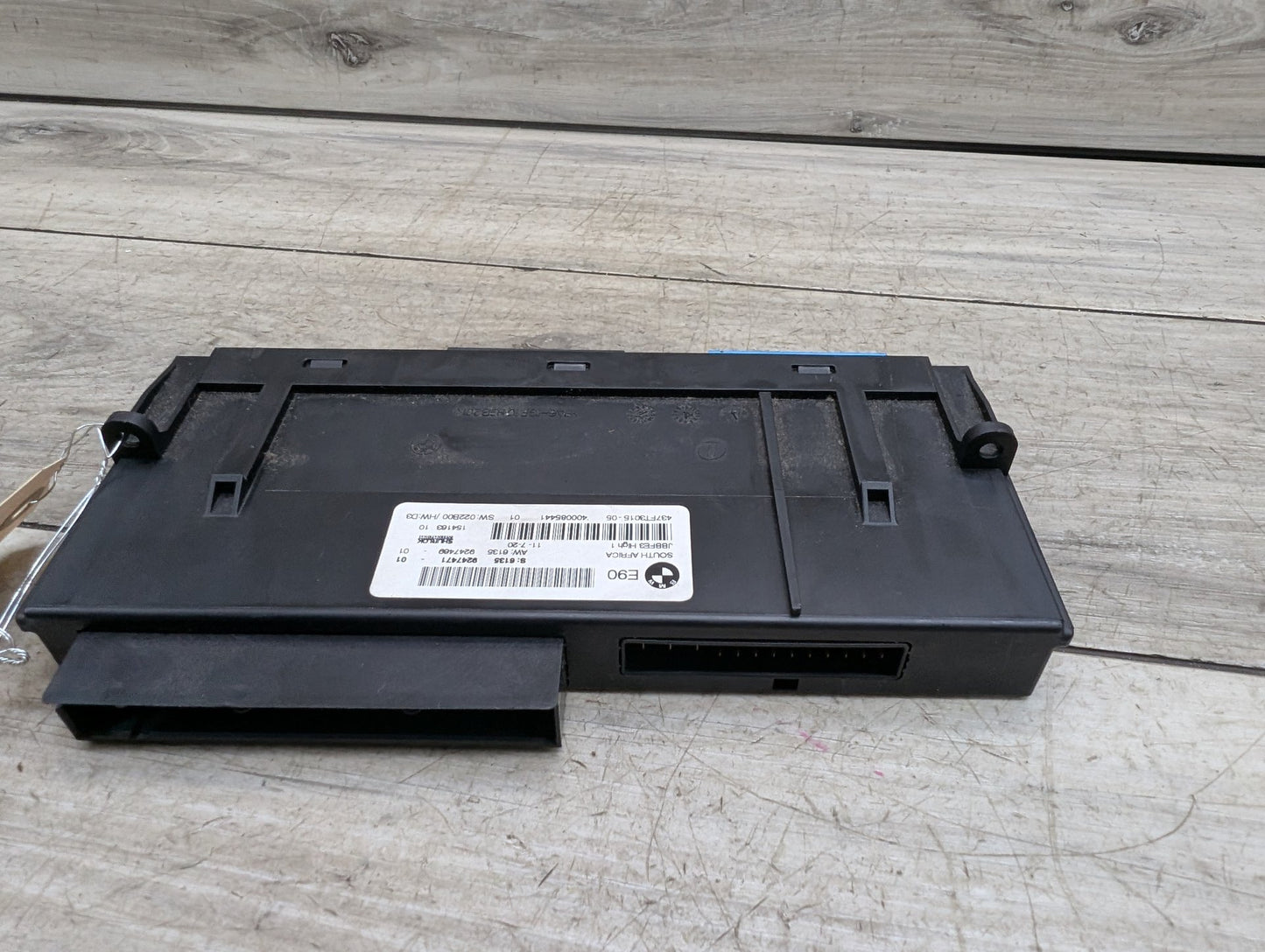 OEM BMW E88 E90 E92 E89 Junction Box for Electronics H1 Module Unit JBBFE