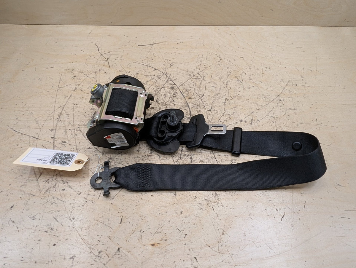 13-16 OEM BMW F01 F02 F10 535 740 750 M5 Front Left Driver Side Seatbelt Buckle