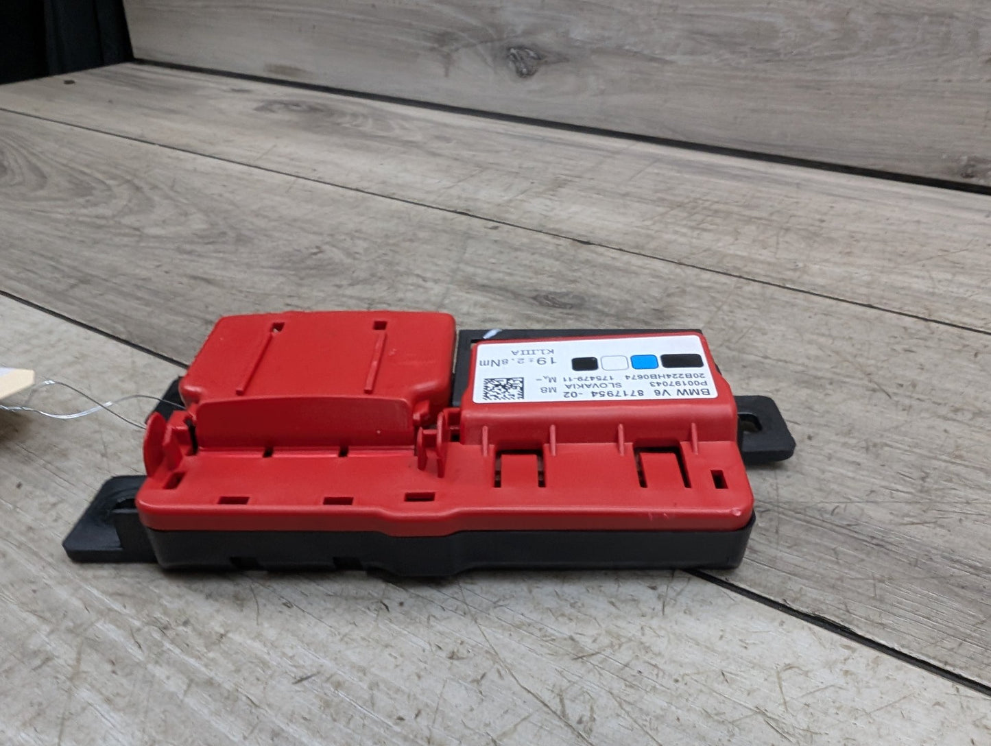 OEM BMW G05 G06 G07 X5 X7 Rear Battery Junction B+ Power Fuse box Distribution