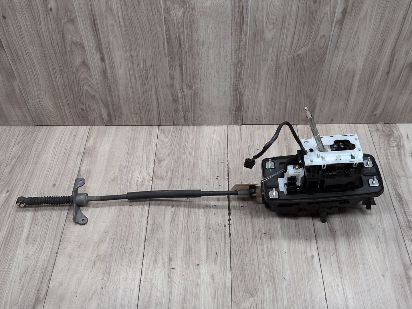2008 - 2017 Audi S5 8T Transmission Switch Shifter Assembly 8K1713041