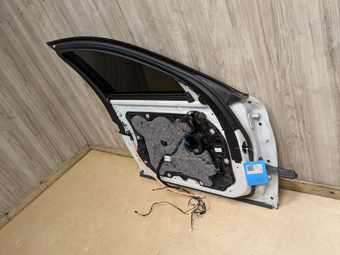 17-23 OEM BMW F90 G30 530 540 M550 M5 Front Left Driver Door Shell Panel White 300
