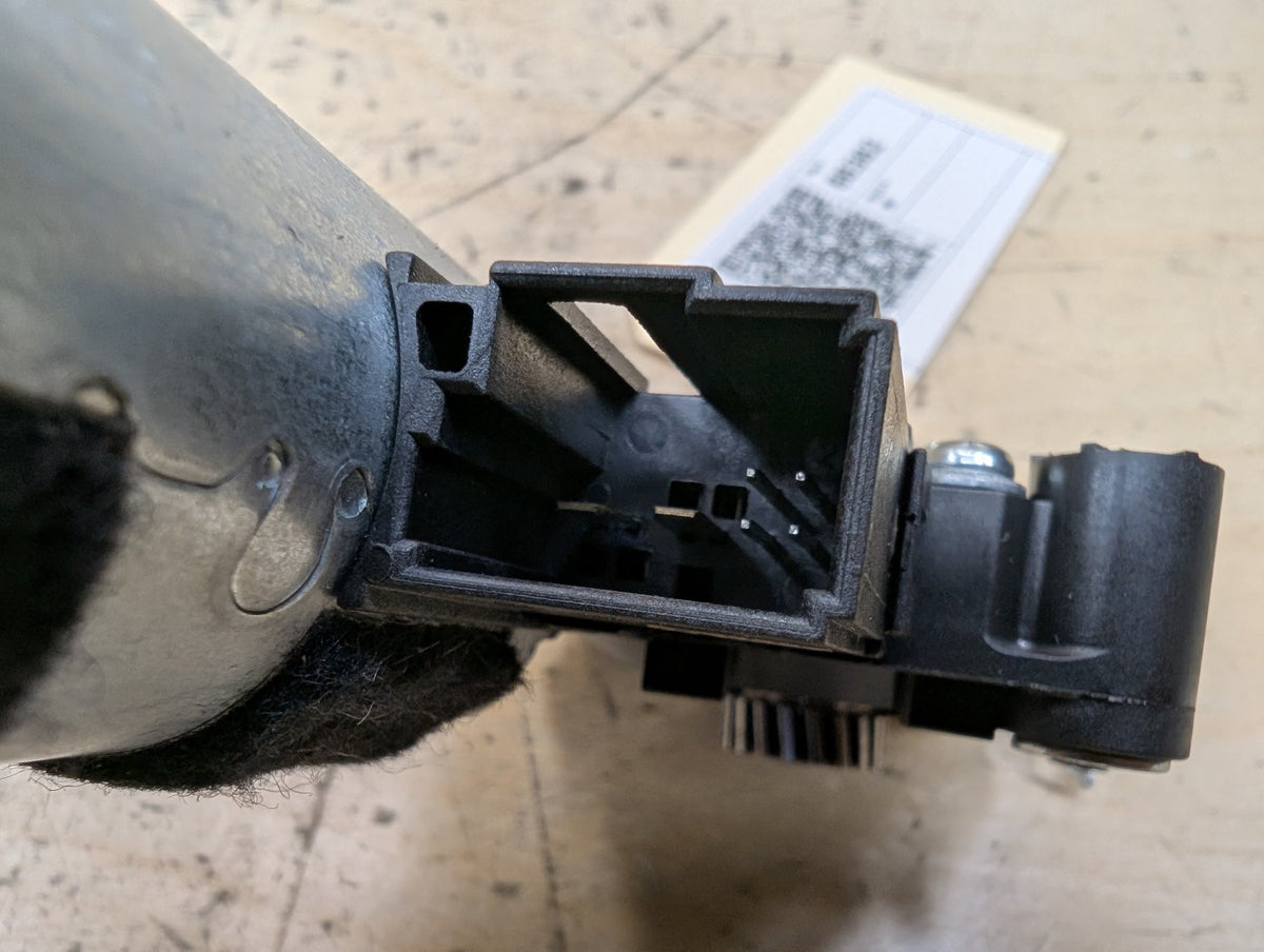 2019-2026 BMW 330i G20 Sunroof Sun Roof Glass Motor 7424804 OEM