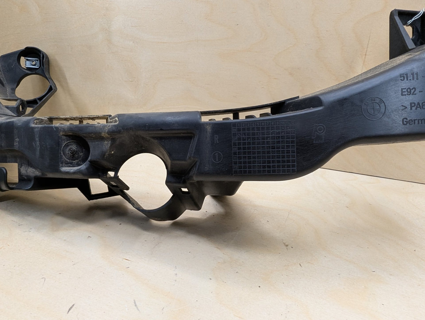 07-10 OEM BMW E92 E93 328 335 Right Passenger Headlight Bracket Carrier Mount