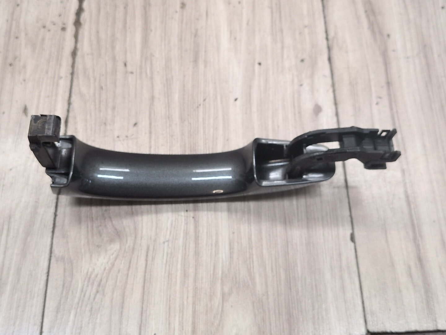 2015-2018 Audi Q3 8U Front or Rear Right Passenger Exterior Door Handle 8T0837205A
