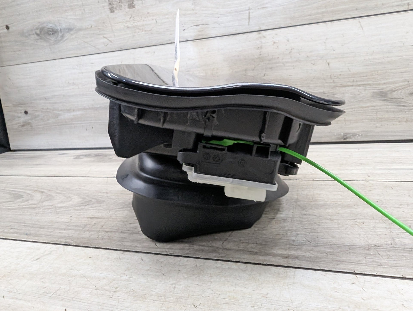 16-22 OEM BMW G12 740 750 Rear Fuel Gas Tank Cover Pot Gray A90