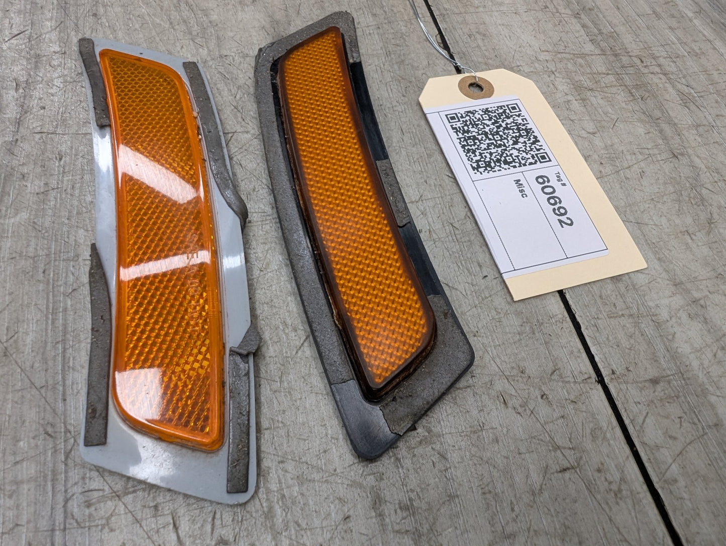 2011-2016 BMW 535i F10 Front Left Right Bumper Reflectors SET 20200122