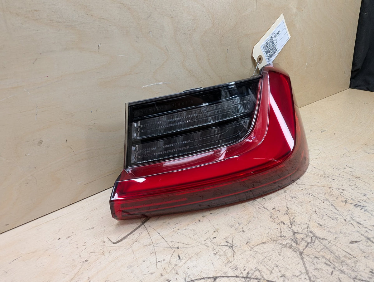 2019-2026 BMW 330i G20 Rear Right Passenger Outer Tail Light 7420452 OEM