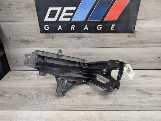 OEM BMW F01 F02 740 750 760 Front Right Passenger Headlight Support Bracket