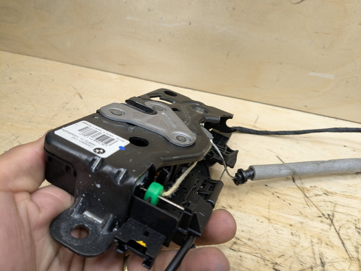 2016-2019 BMW 750i G12 Lower Liftgate Lock Latch Actuator SET 7357097 OEM