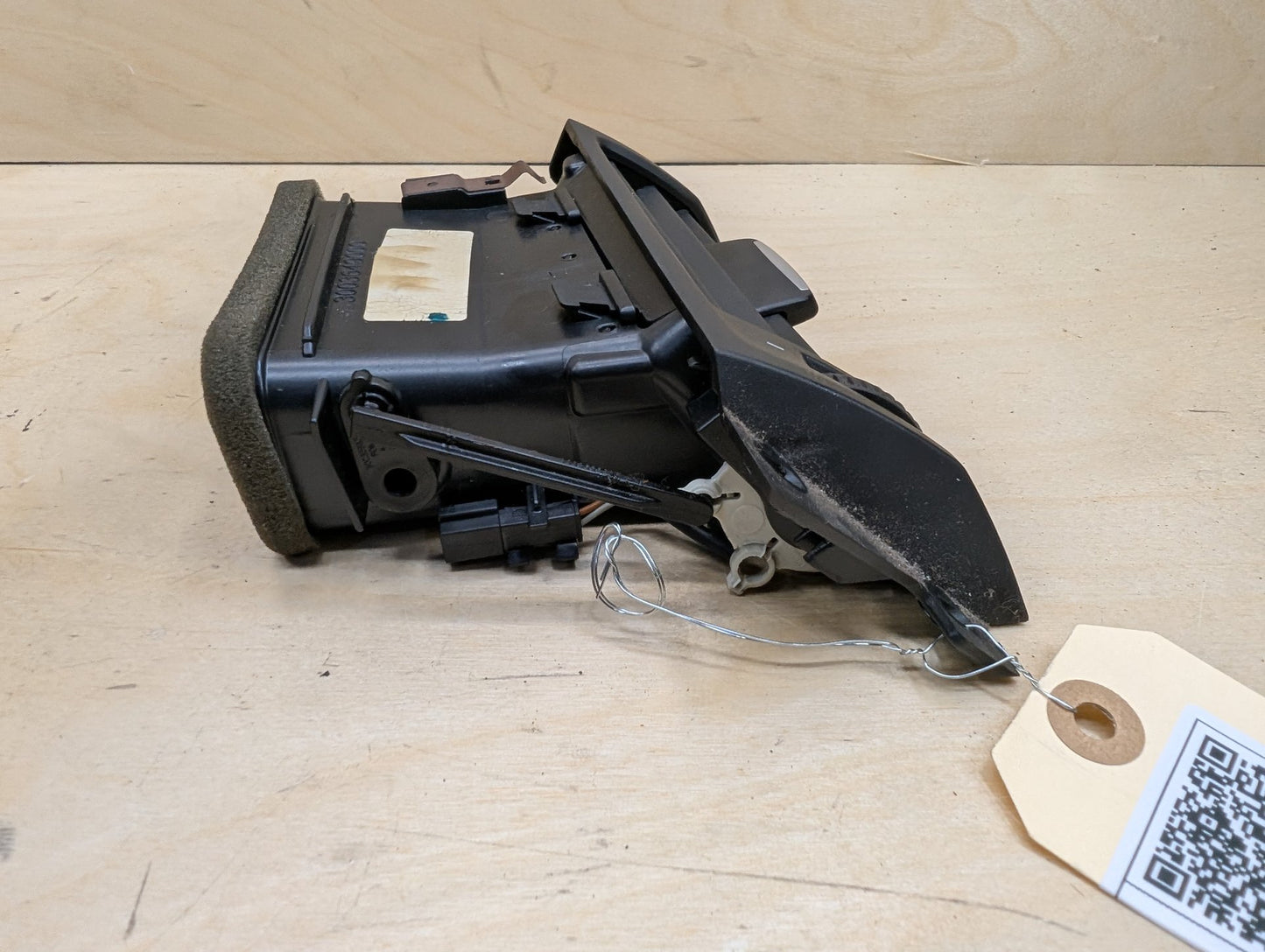 2011-2016 BMW X3 F25 Dashboard Dash Board Right Passenger Air Vent 9184142