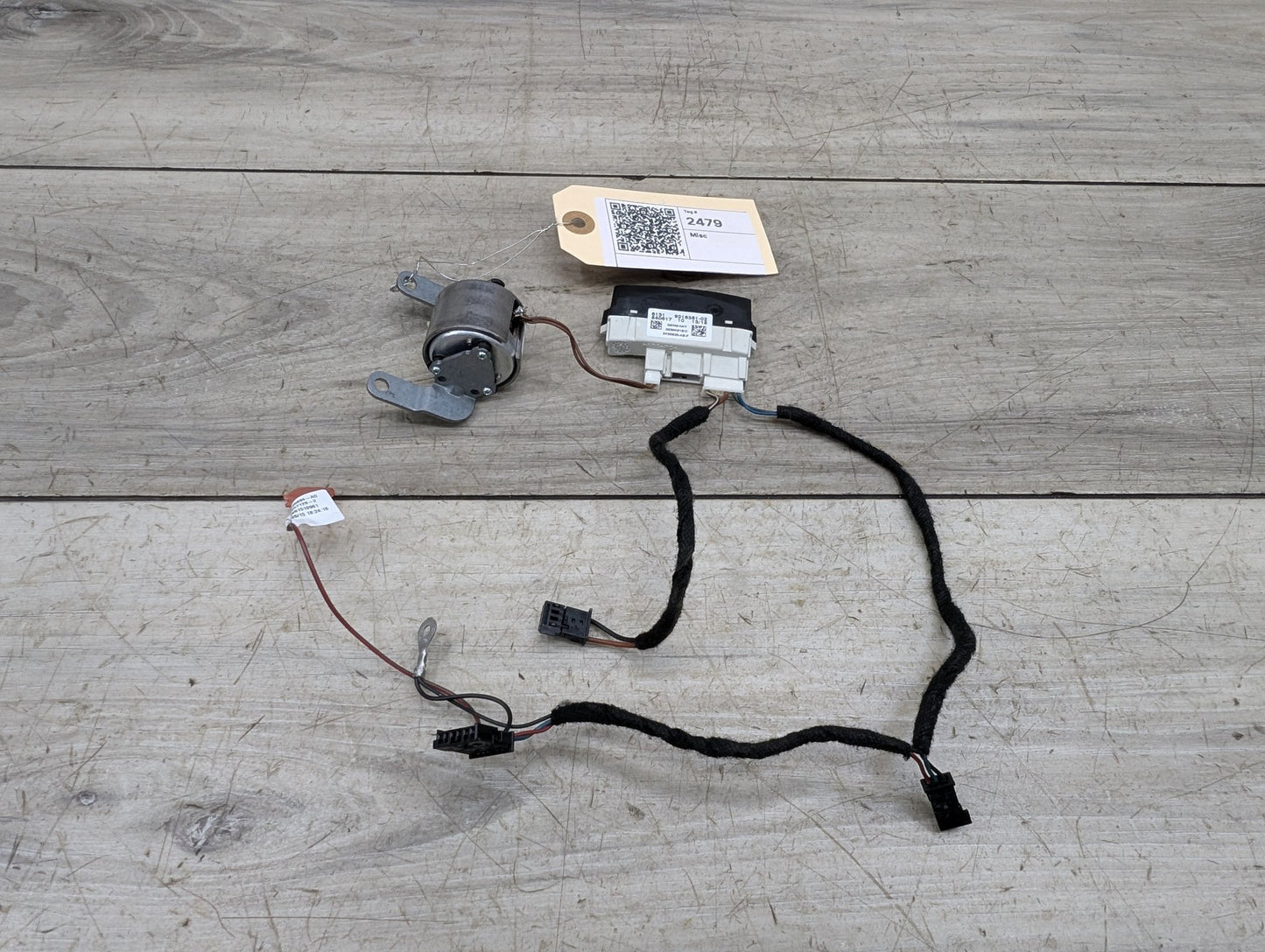 2014 - 2018 BMW X5 F15 Steering Wheel Vibration Generator Motor w/ Module SET 9218381 N63B