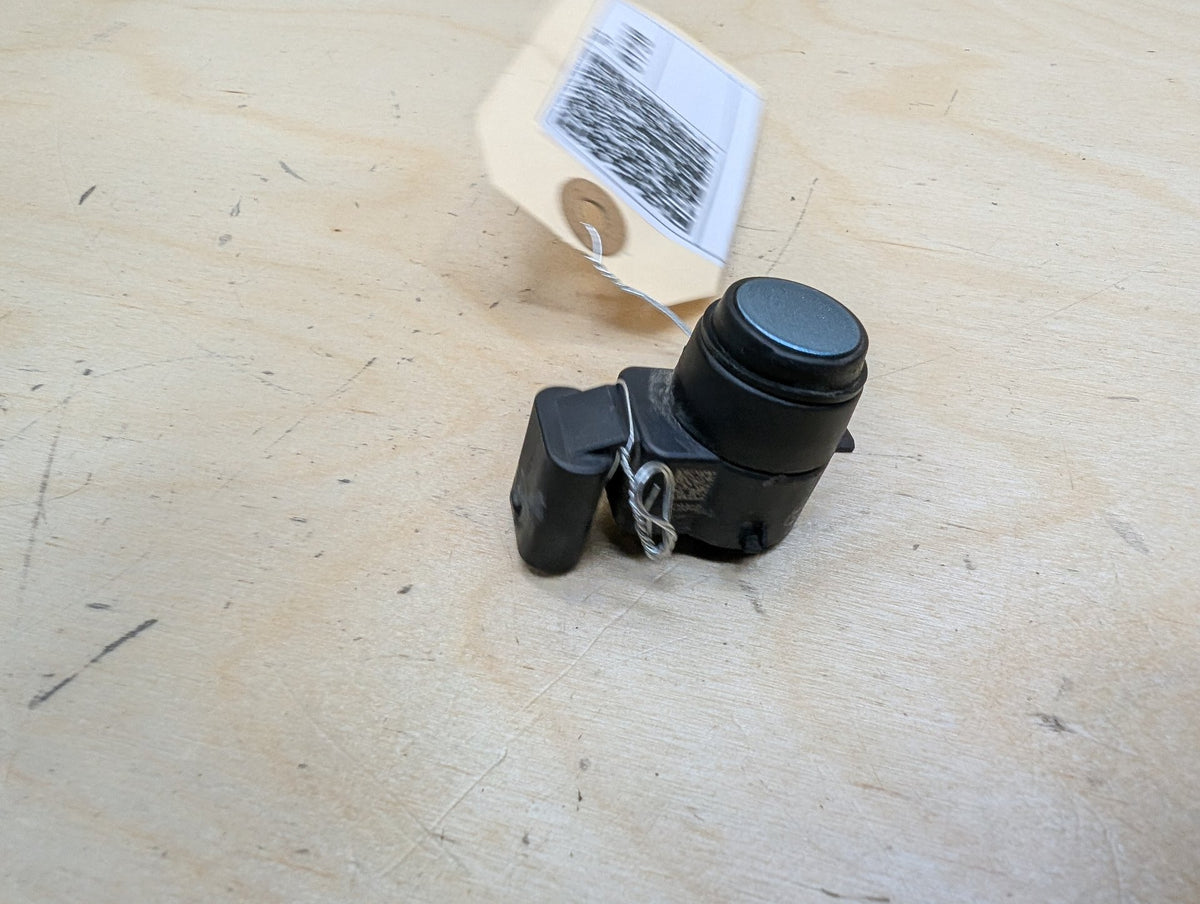 2007-2013 BMW 335i E93 Bumper PDC Parking Distance Sensor 9149025