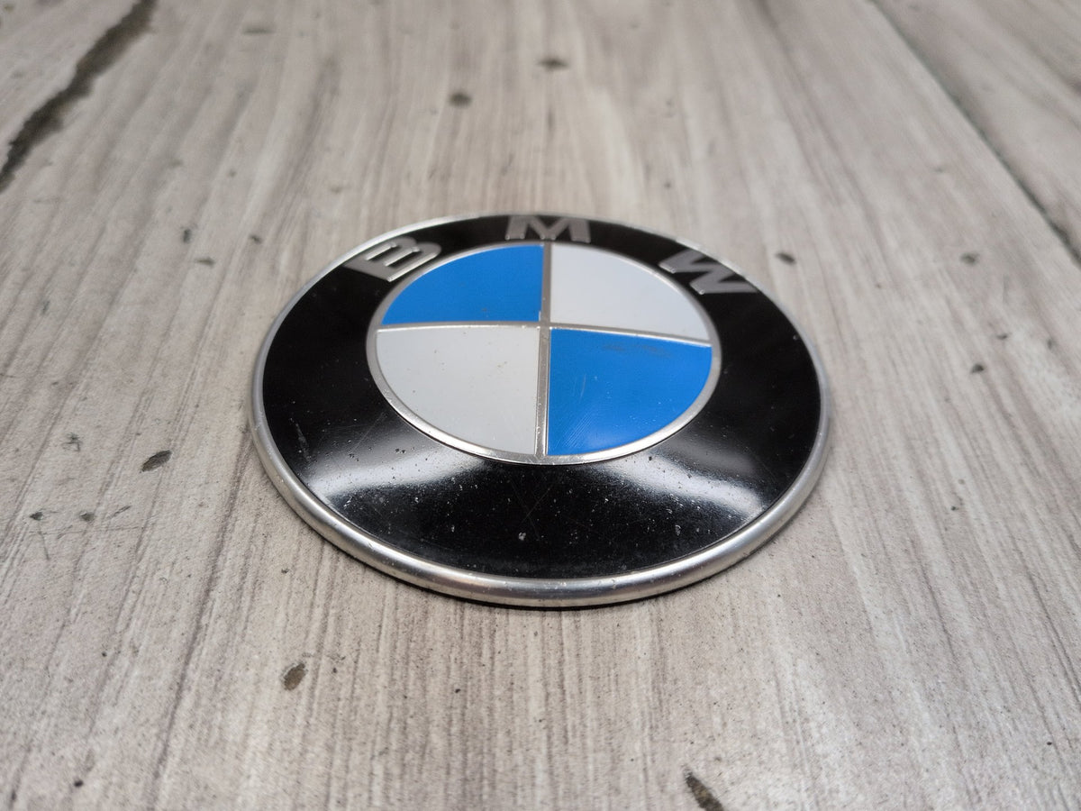 OEM BMW E85 F06 F10 F12 F13 Hood Trunk Emblem Badge Symbol Logo D=82 MM 7057794