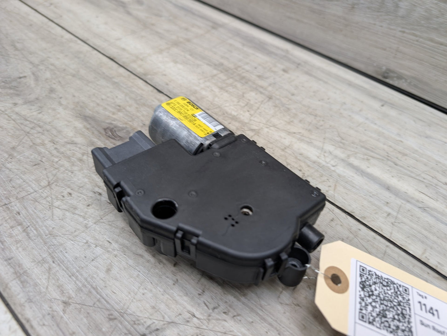 2009 - 2017 Audi Q5 8R Sunroof Sun Roof Glass Motor 8R0959591A EA888