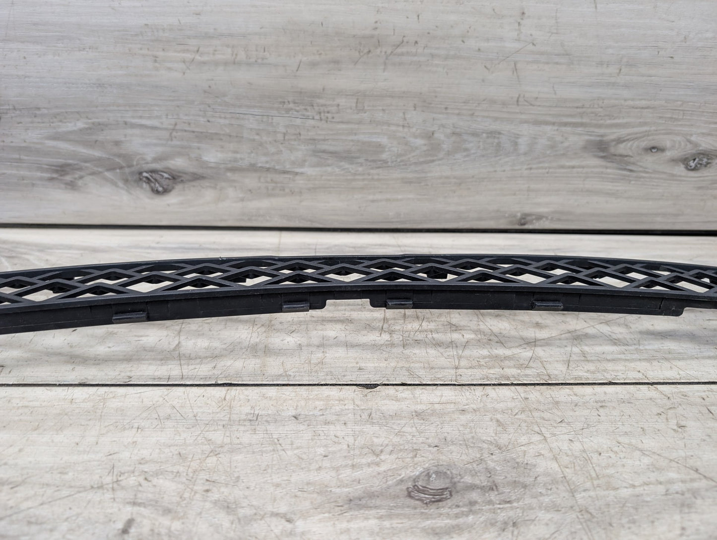 2007 - 2013 BMW X5 E70 Front Middle Center Bumper Cover Grille 7159597 N62B48B