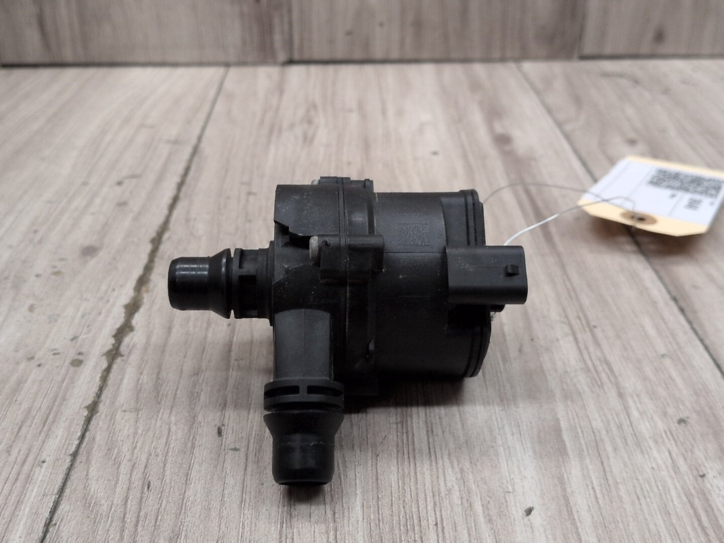 2019 - 2026 BMW X5 G05 Engine Motor Cooling Auxiliary Water Pump 8486849 N63B44M3