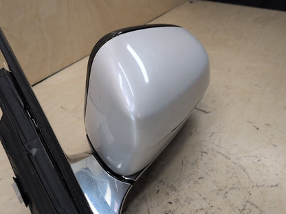 16-22 OEM BMW G12 740 Front Left Driver Side Mirror Heated w/ Camera White A96