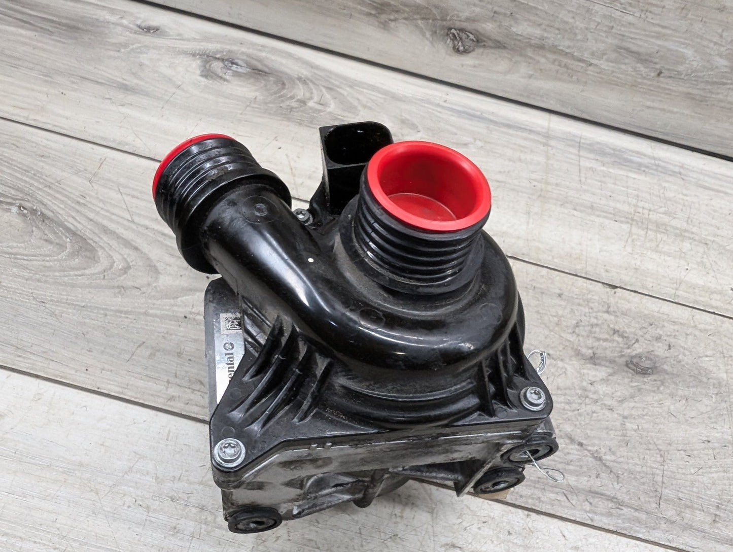 2007 - 2013 BMW 335i E93 Engine Motor Cooling Auxiliary Water Pump 5A05704 N54B30O0