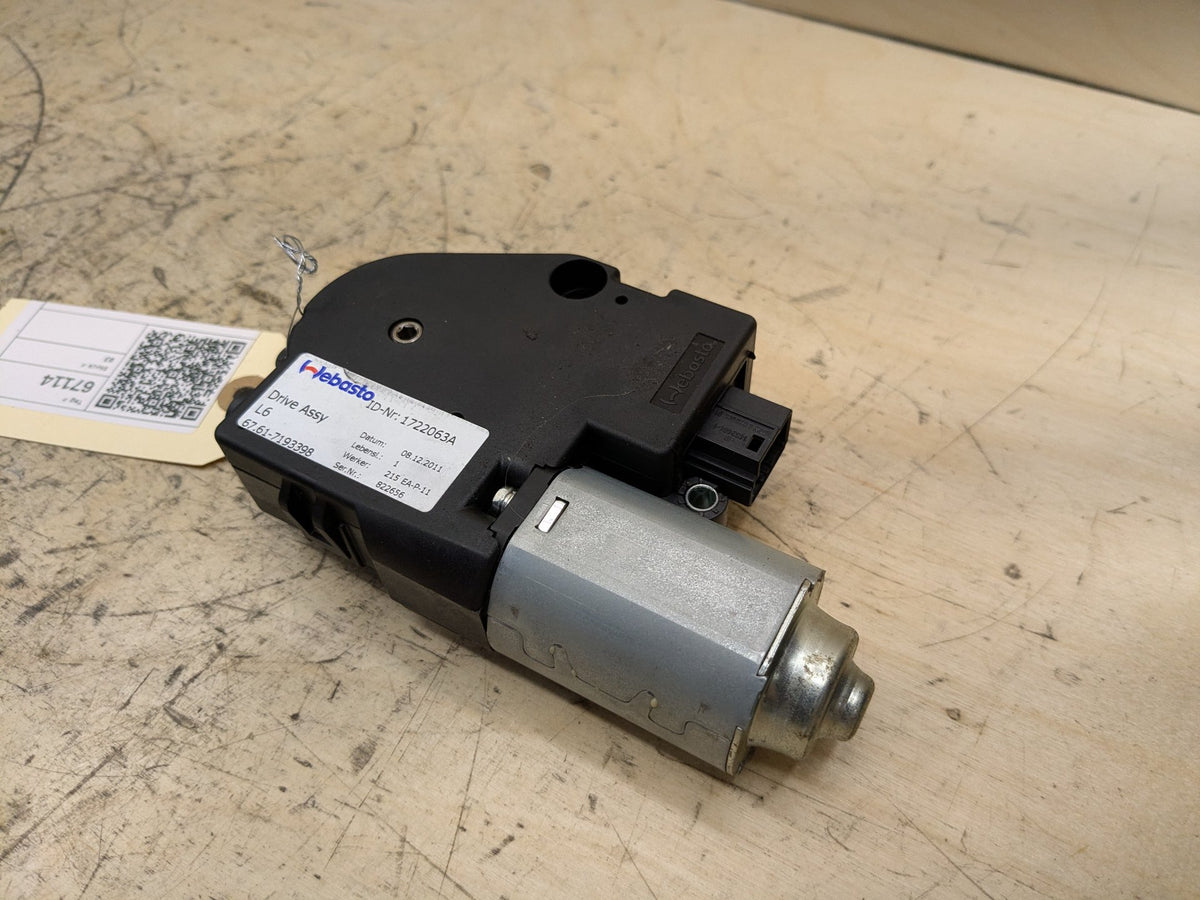 OEM BMW F02 F06 F10 F13 F16 F22 F30 F32 F36 F80 F82 Sunroof Glass Motor Drive