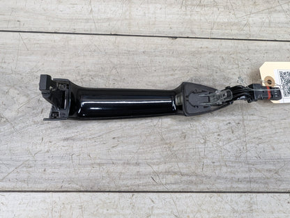 2014 - 2018 BMW X5 F15 Front or Rear Right Passenger Exterior Door Handle w/ Comfort Access 7422108 N63B