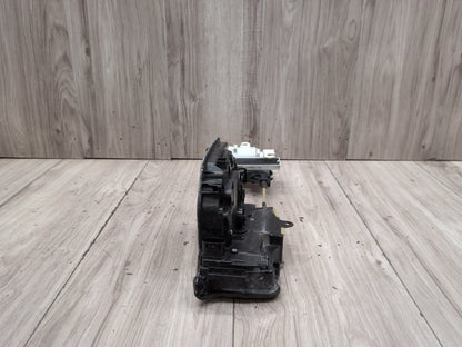 2016-2019 BMW 740Li G12 Front Right Door Latch Lock Actuator 7477702 OEM