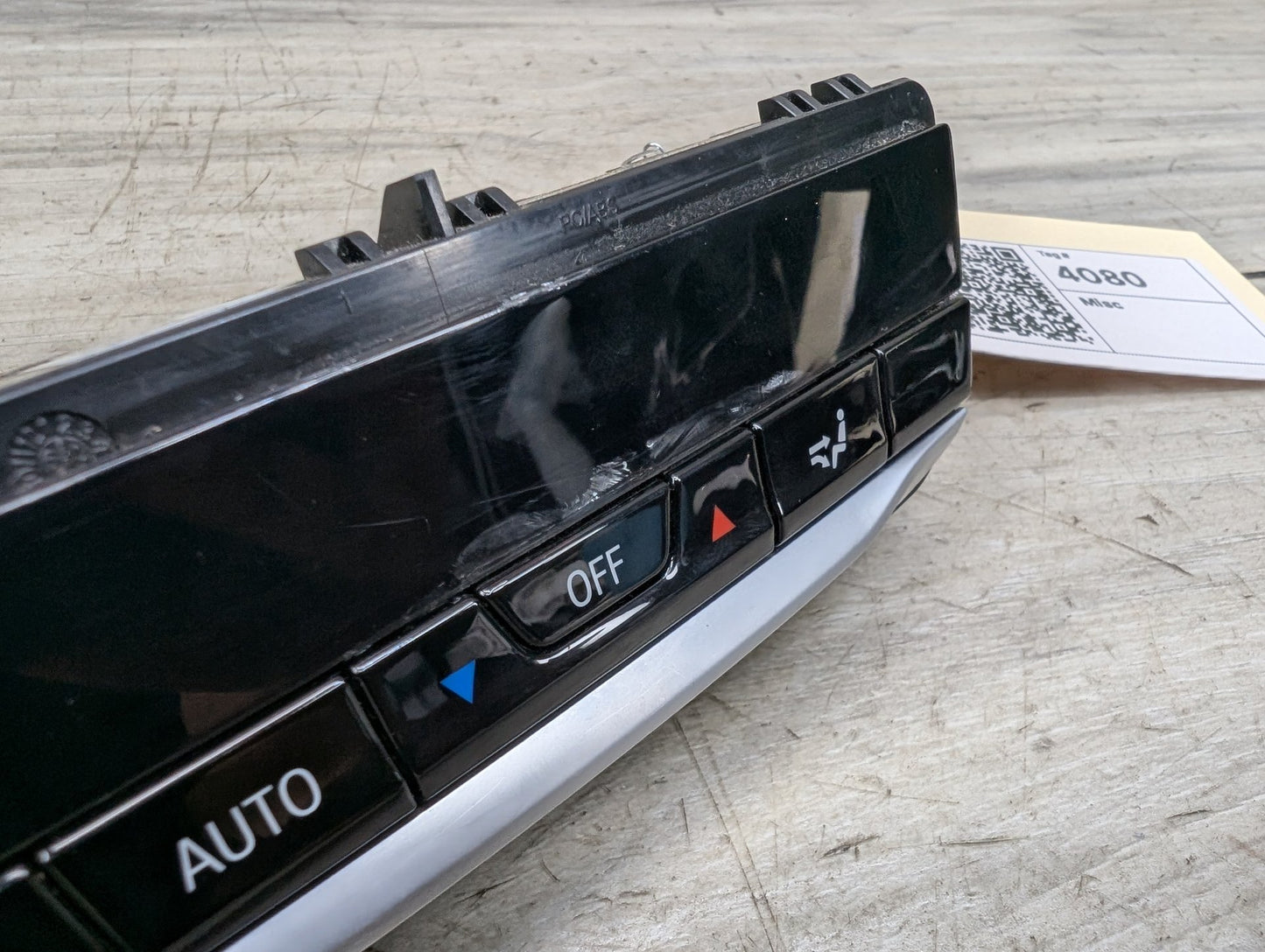 OEM BMW G20 G22 G23 G26 G80 G82 G83 Rear AC Air Climate Control Switch Module
