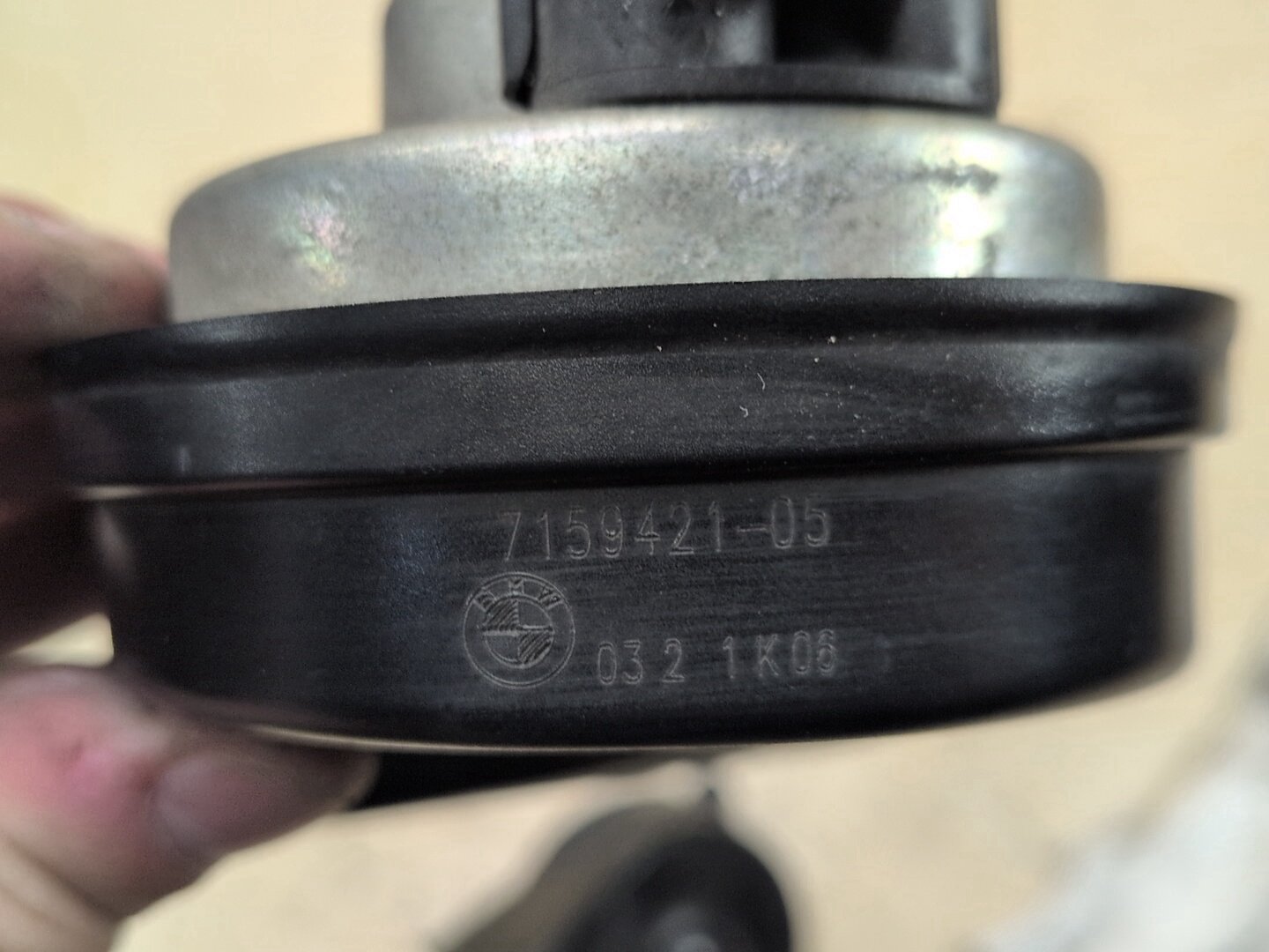 2006-2011 BMW 328i E90 Alarm Horns SET 7159420