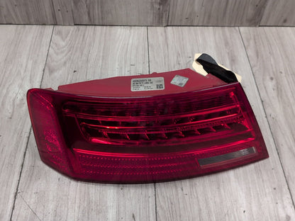 2008 - 2017 Audi S5 8T Rear Right Passenger Outer Tail Light 8T0945095J