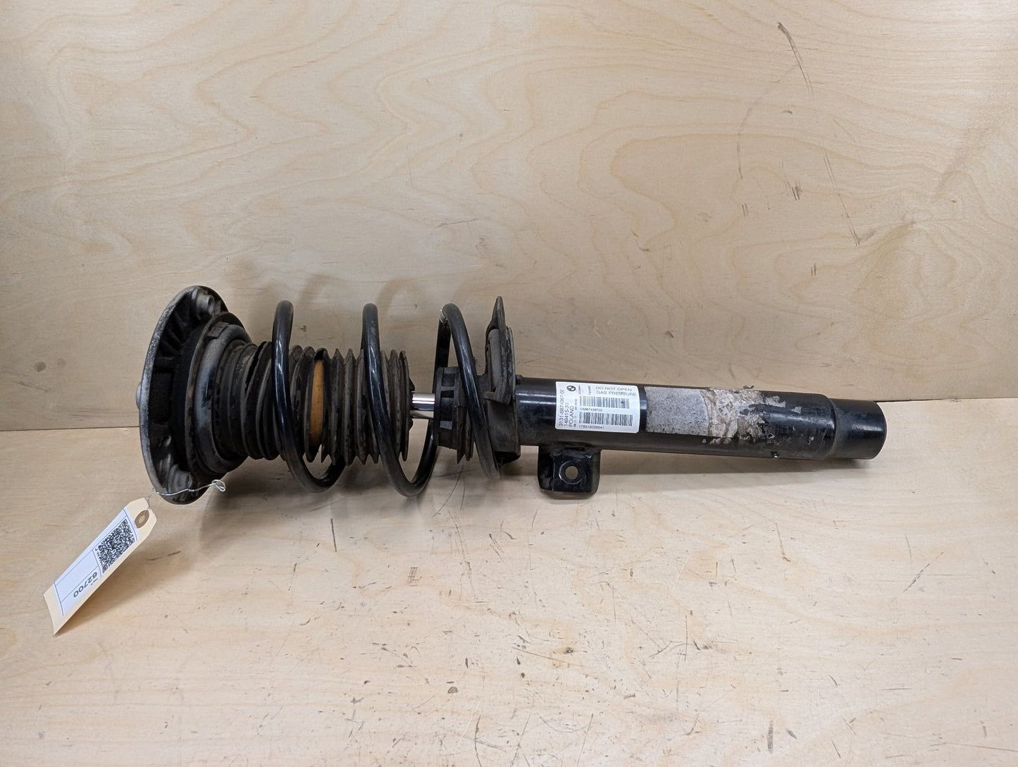 2012-2018 BMW 328i F30- Front Left or Right Spring Strut Shock Absorber PN: 6874367
