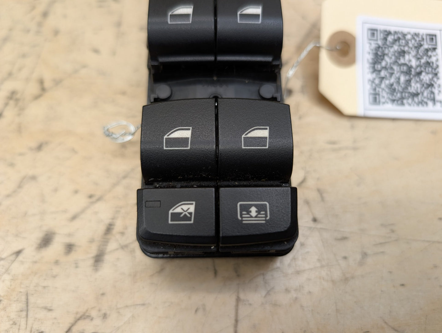 2010-2017 BMW 535i GT xDrive F07 Front Left Driver Door Master Window Switch 9241956 OEM