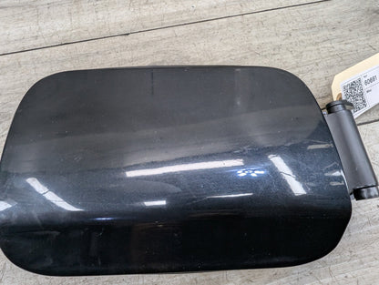 2011-2016 BMW 535i F10 Gas Cover Assembly 7218336