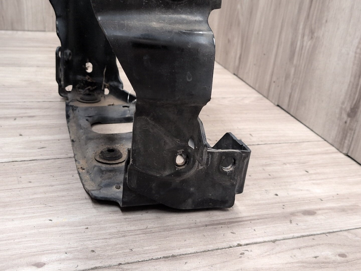 OEM BMW F90 F93 G12 G16 G30 M5 M8 Front Left Driver Radiator Support Bracket