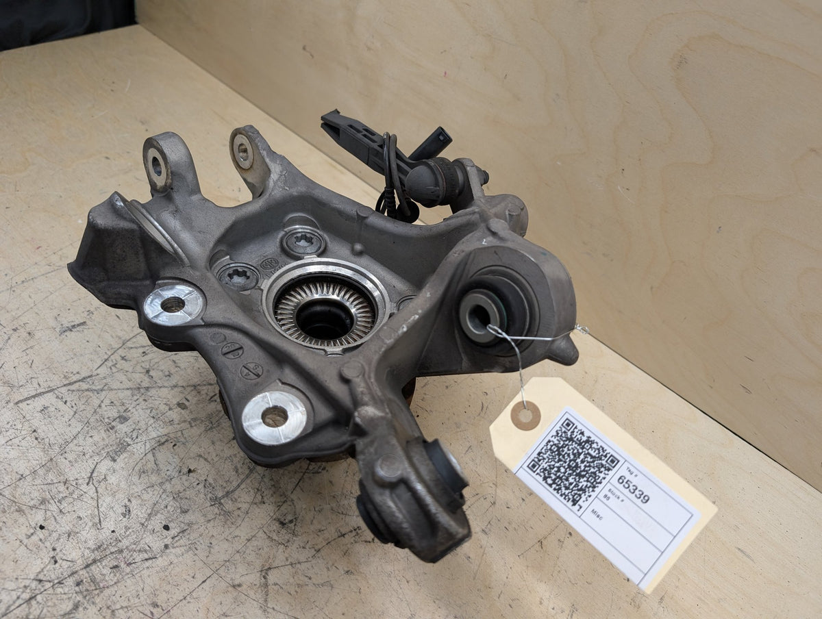 2019-2026 BMW M340i G20 Rear Right Passenger Spindle Knuckle w/ Bearing 6898482