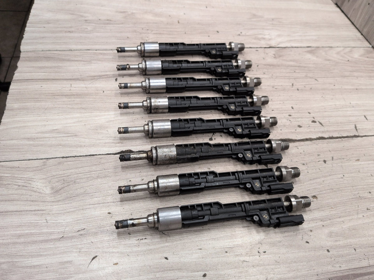 2011-2016 BMW M5 F10 Engine Motor Fuel Injector SET 7599876