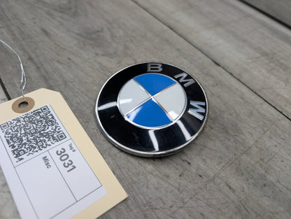 OEM BMW G01 G05 G30 G45 G60 G90 X3 X5 Hood Trunk Emblem Badge Symbol Logo 82mm