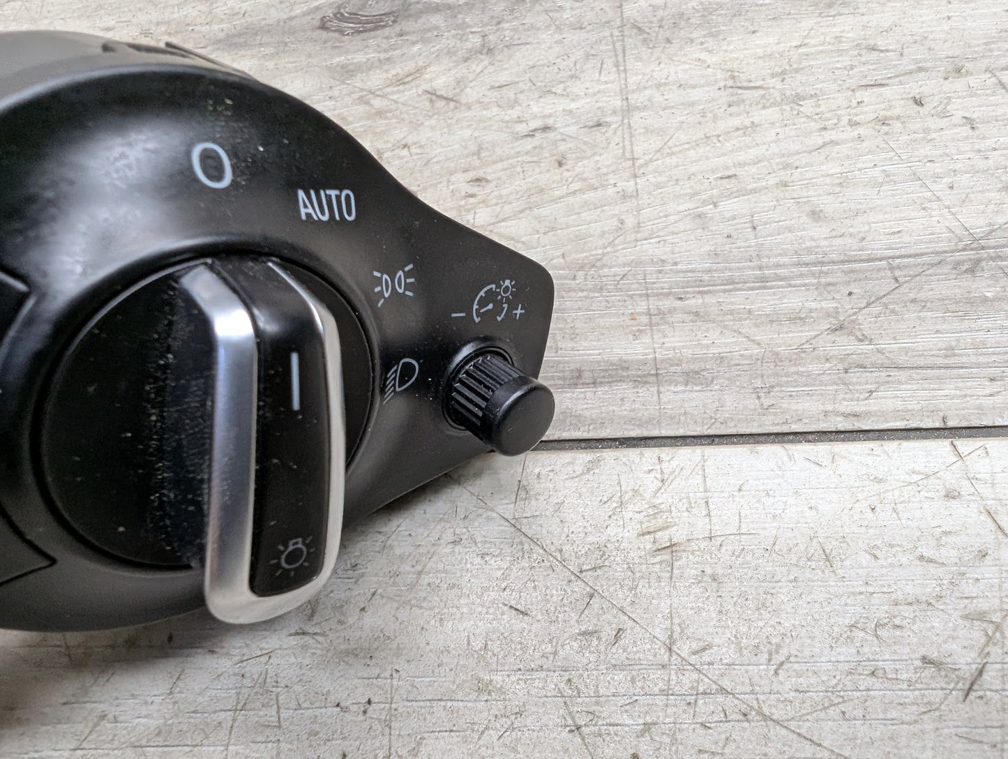 2009 - 2017 Audi Q5 8R Headlight Switch 8K0941531AS EA888