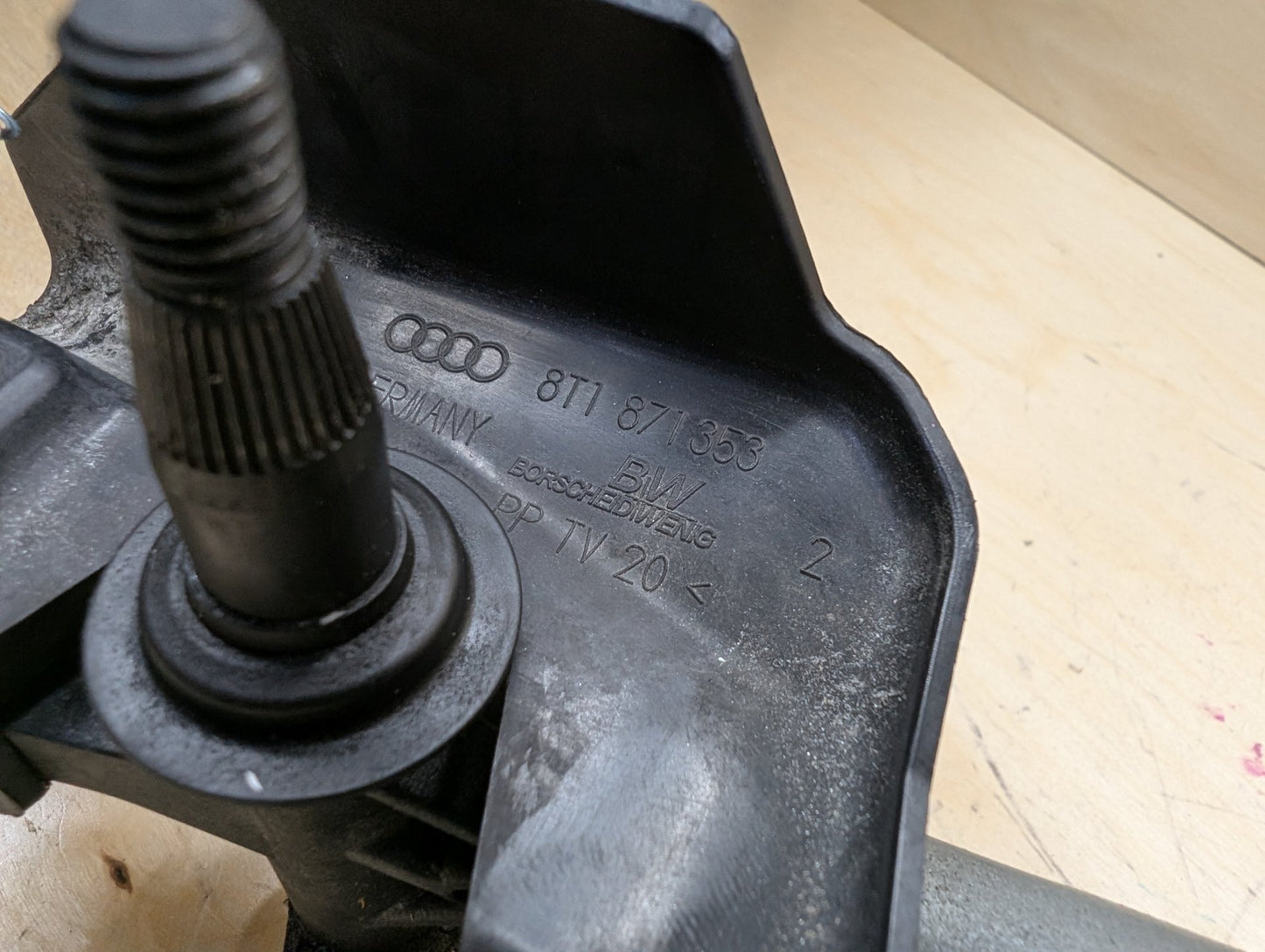 2011-2017 Audi RS5 8T - PN: 8T1955119D