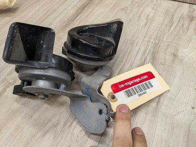 19-26 OEM BMW G29 Z4 30 M40 Left Right Horn Signal Alarm Tone PAIR SET