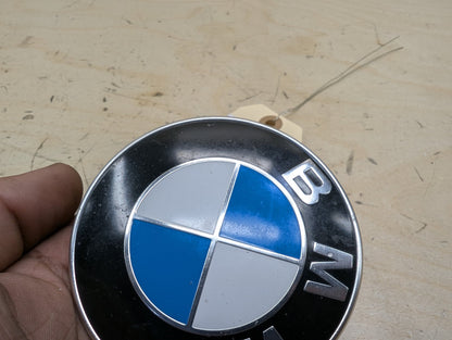 2012-2018 BMW 328i F30 Front Bumper Emblem Badge Symbol Logo 7288752