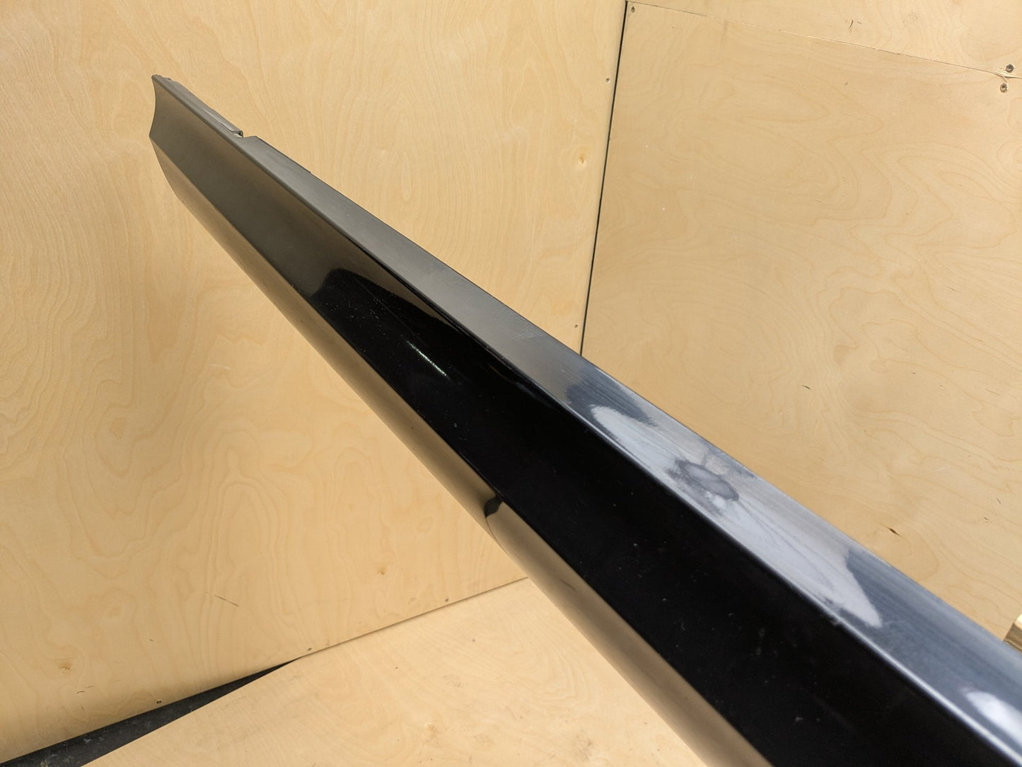 09-11 OEM BMW E90 335 Left Driver Side Skirt Rocker Panel Black 475