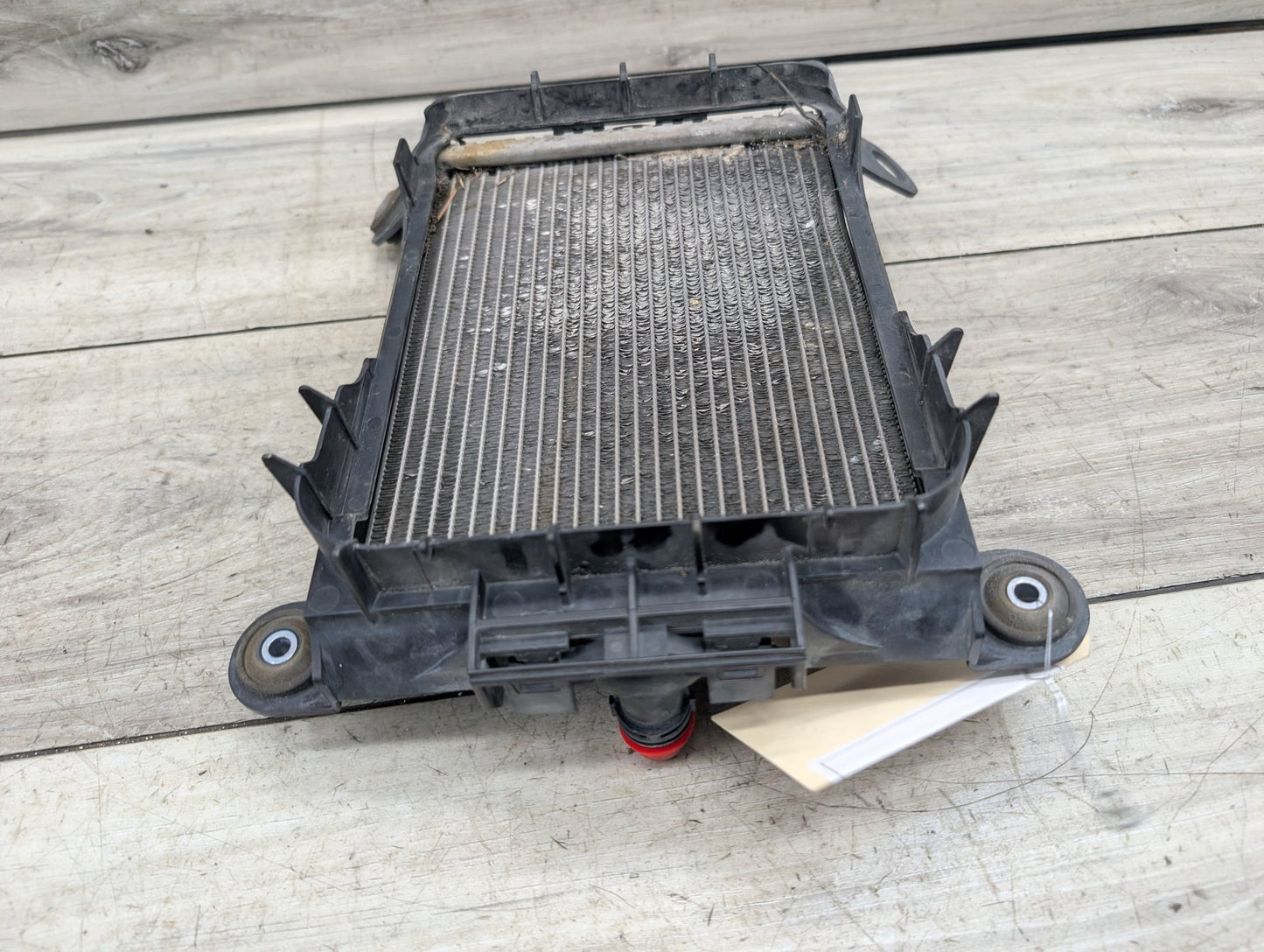 OEM BMW F22 F23 F30 F32 F33 F36 335 440 Engine Oil Auxiliary Secondary Radiator