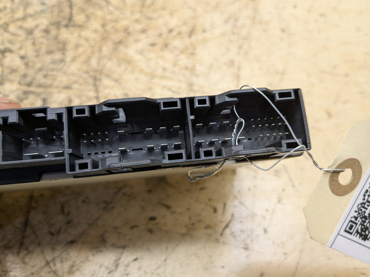 16-19 OEM BMW G11 G12 740 750 B7 Left Driver or Right Passenger Seat Module