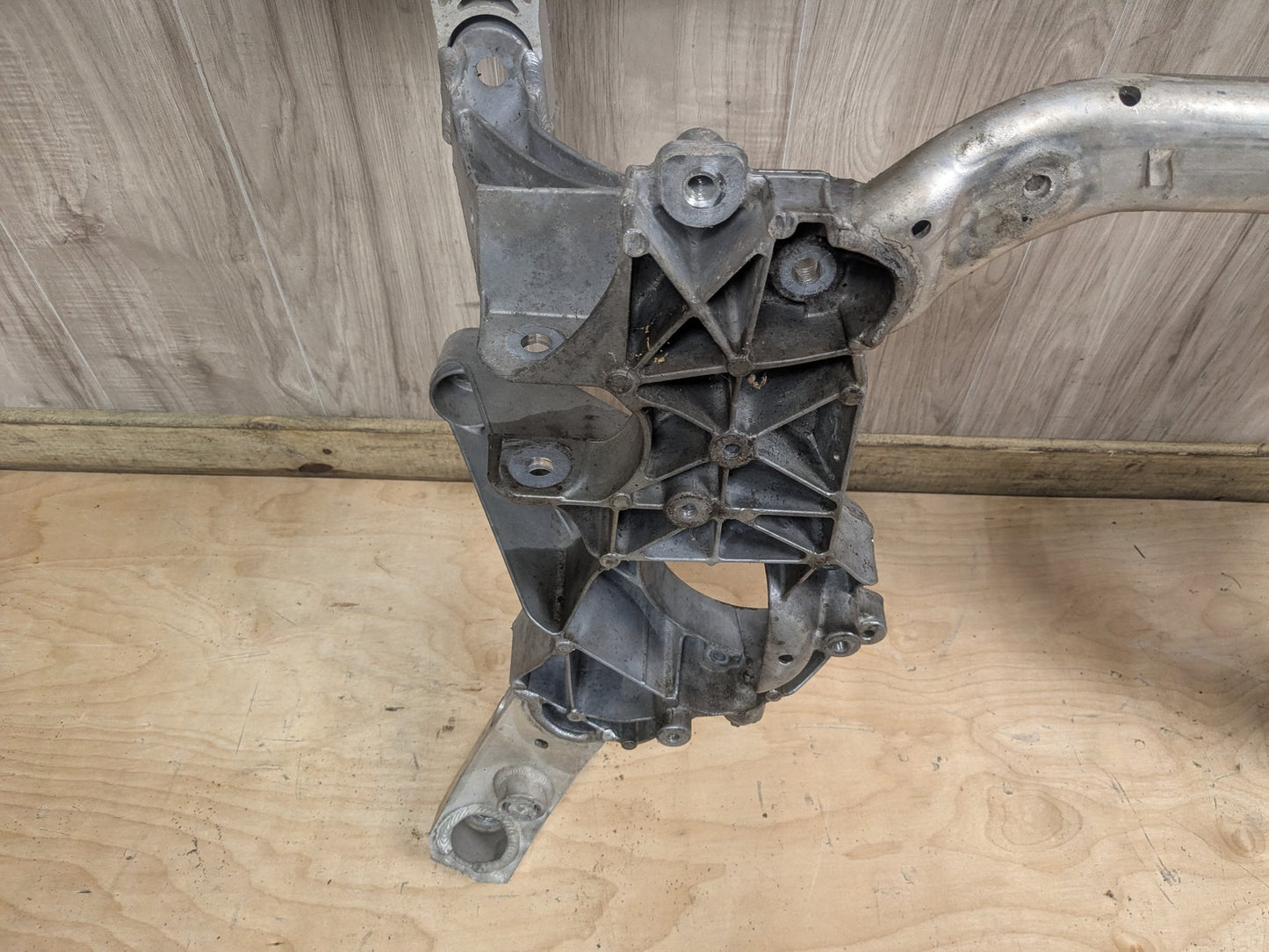 OEM BMW F90 G12 G30 M5 M8 Front Axle Subframe Suspension Carrier Crossmember AWD