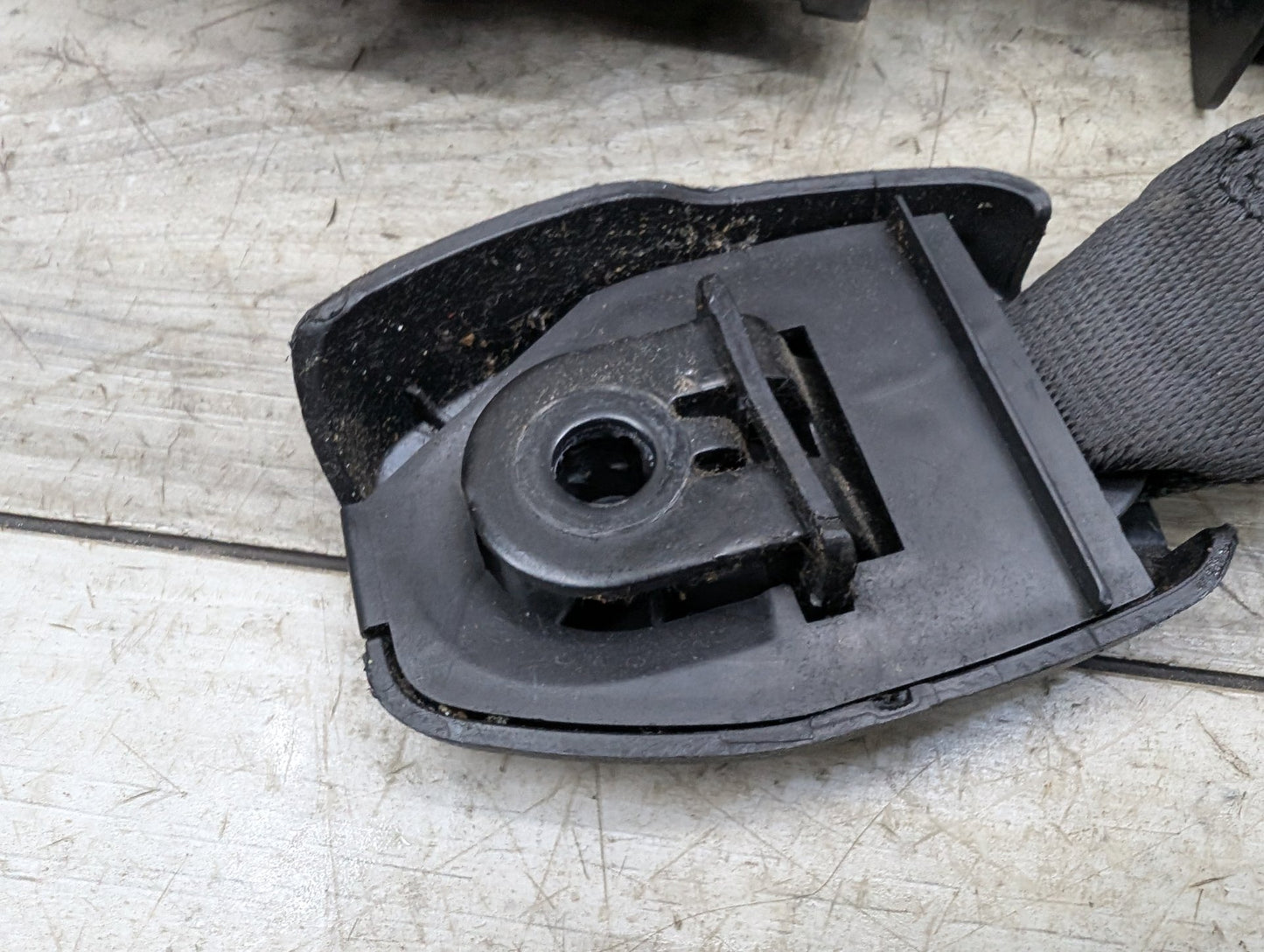 OEM BMW G20 G26 G80 M3 Front Left Driver Seat Belt Seatbelt Retractor Black