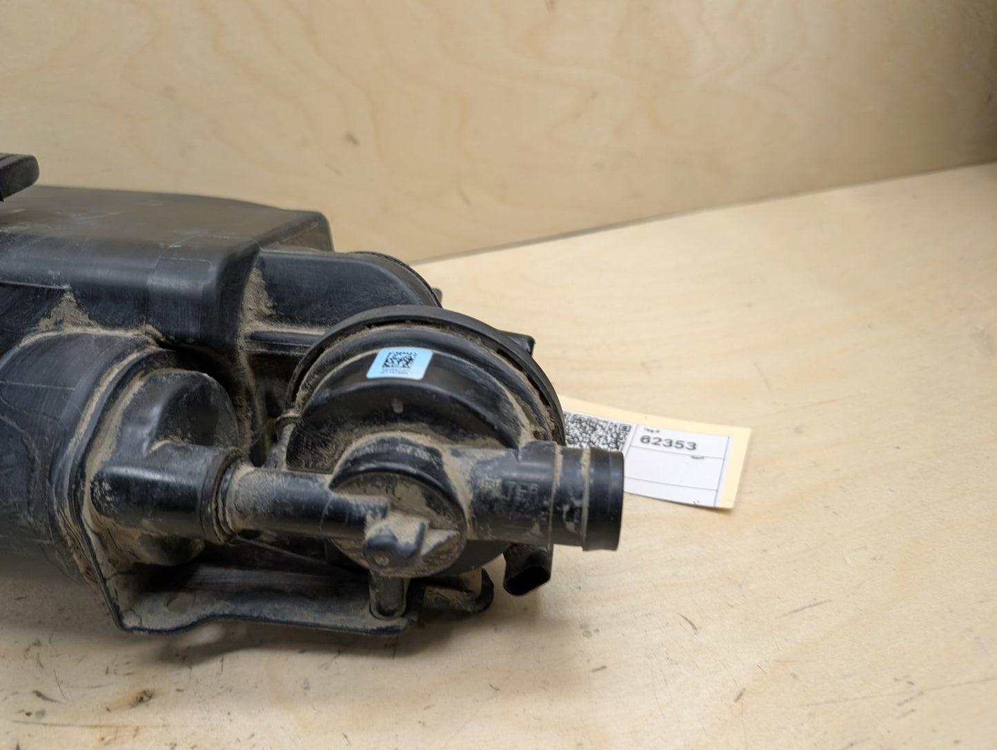 2012-2018 BMW 335i F30 Fuel Vapor Charcoal Canister 7244151