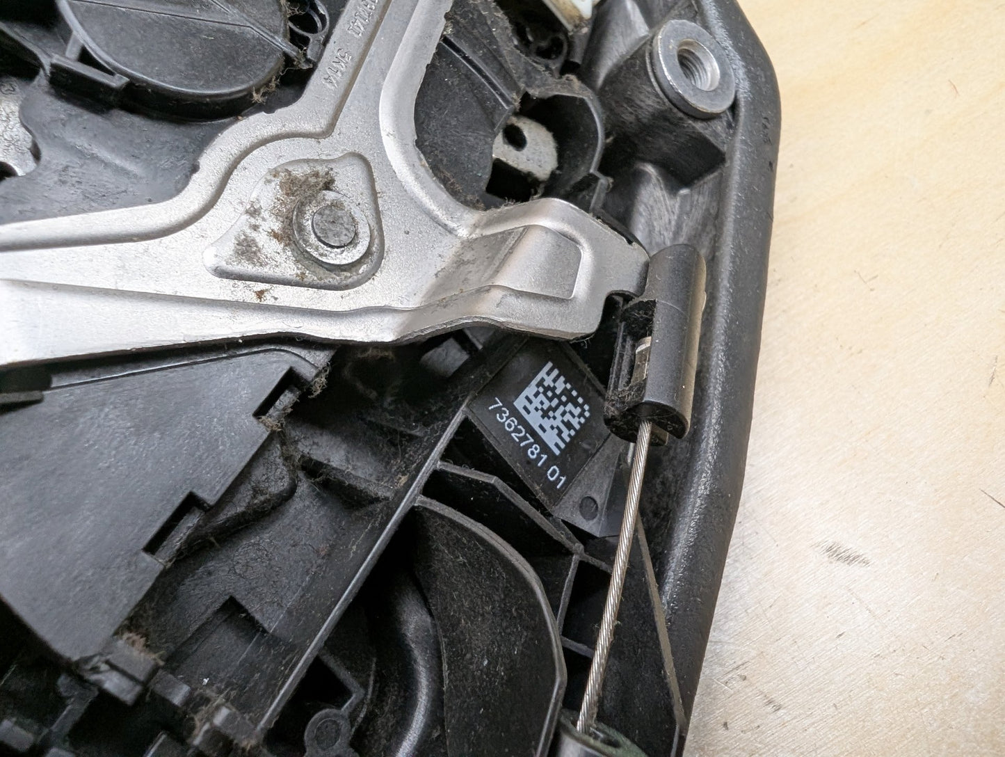 2015-2019 BMW X6 F16 Front Left Driver Door Latch Lock Actuator 7362781