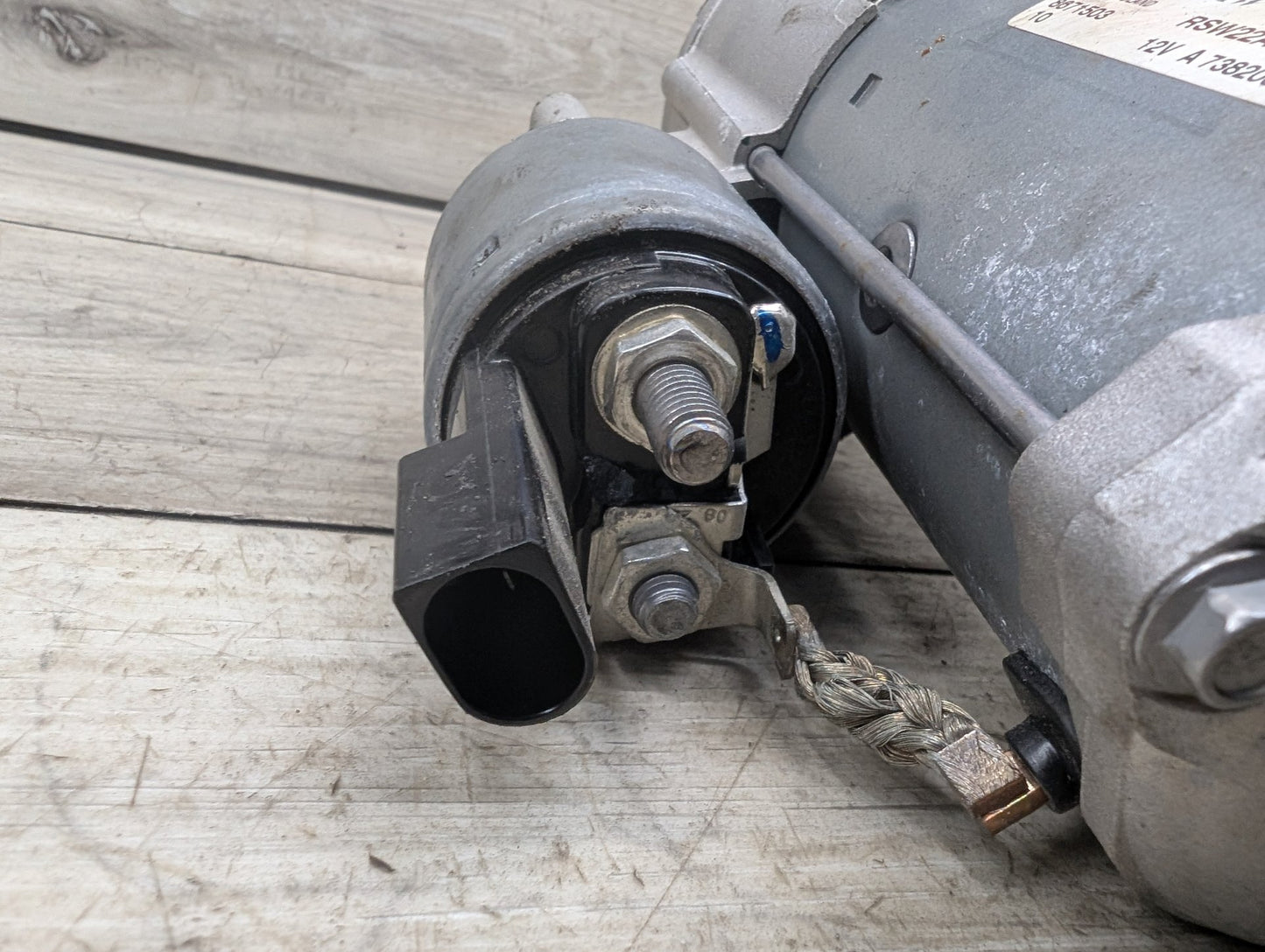 OEM BMW G01 G20 G22 G23 G26 G30 G29 330 430 Engine B46 Starter Motor DENSO