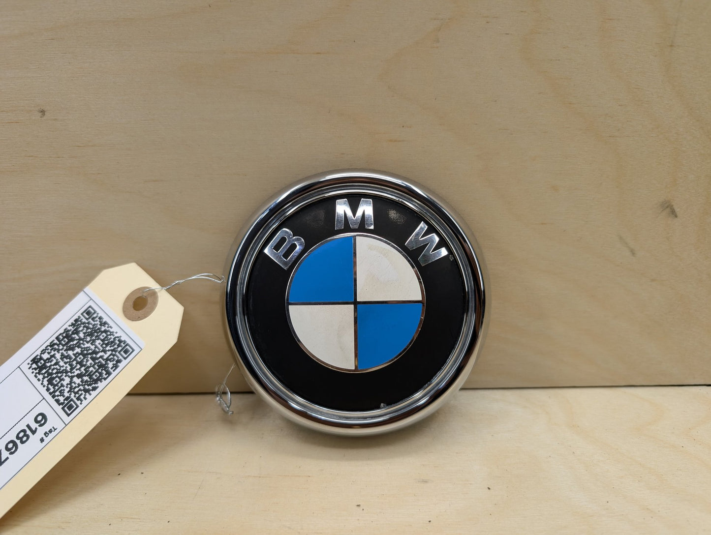 2011-2016 BMW X3 F25- Liftgate Trunk Lid Emblem PN: 7364375