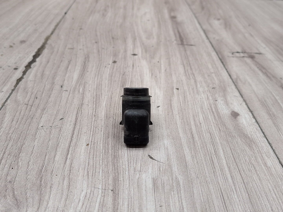 2015-2018 Audi Q3 8U Bumper PDC Parking Distance Sensor 1S0919275D OEM